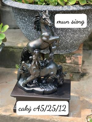 Tượng Ngựa Phong Thủy, Tượng Song Mã Gỗ Mun Sừng Khánh Hòa Liền Khối
