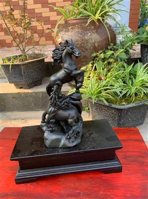 Tượng Song Mã Gỗ Mun Sừng Liền Nguyên Khối, Tượng Song Mã Uyên Ương Gỗ Mun Sừng Quý Hiếm