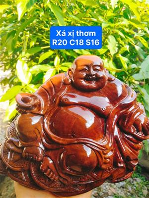 Tượng Phật Di Lặc Gỗ Xá Xị Thơm Ngát Để Xe Ô Tô