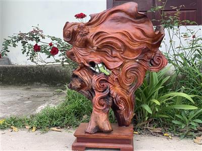 Tượng Đạt Ma Sư Tổ Dáng Bay Gỗ Hương Việt Liền Nguyên Khối